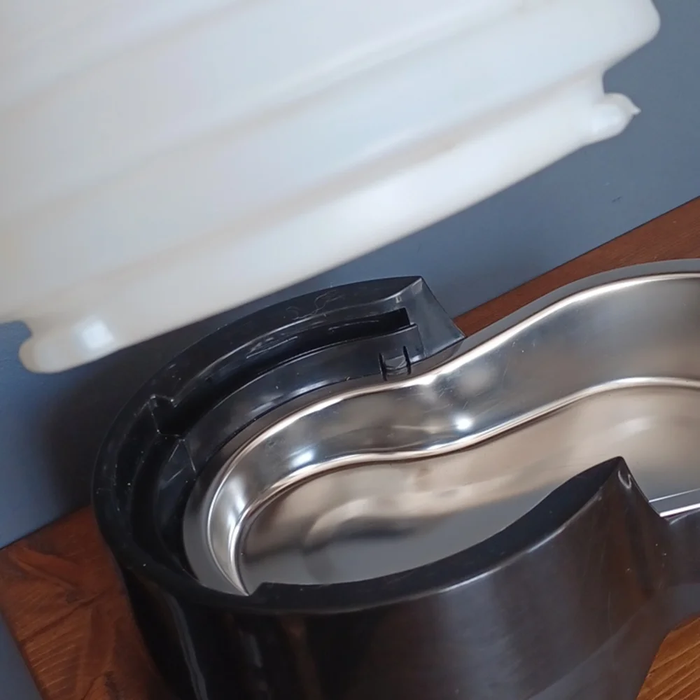 PetSafe dry food station